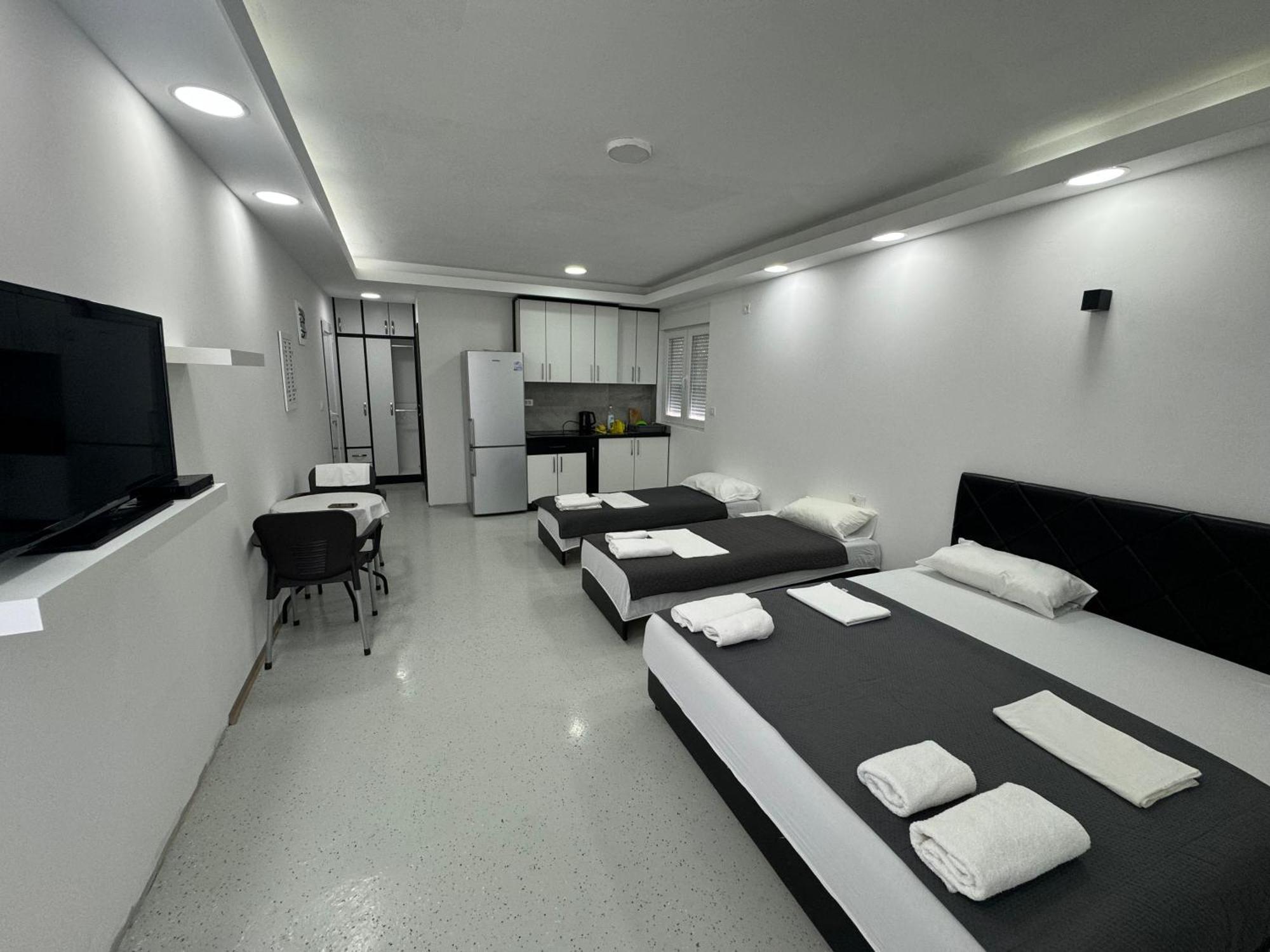 Apartmani Milic Котор Екстер'єр фото